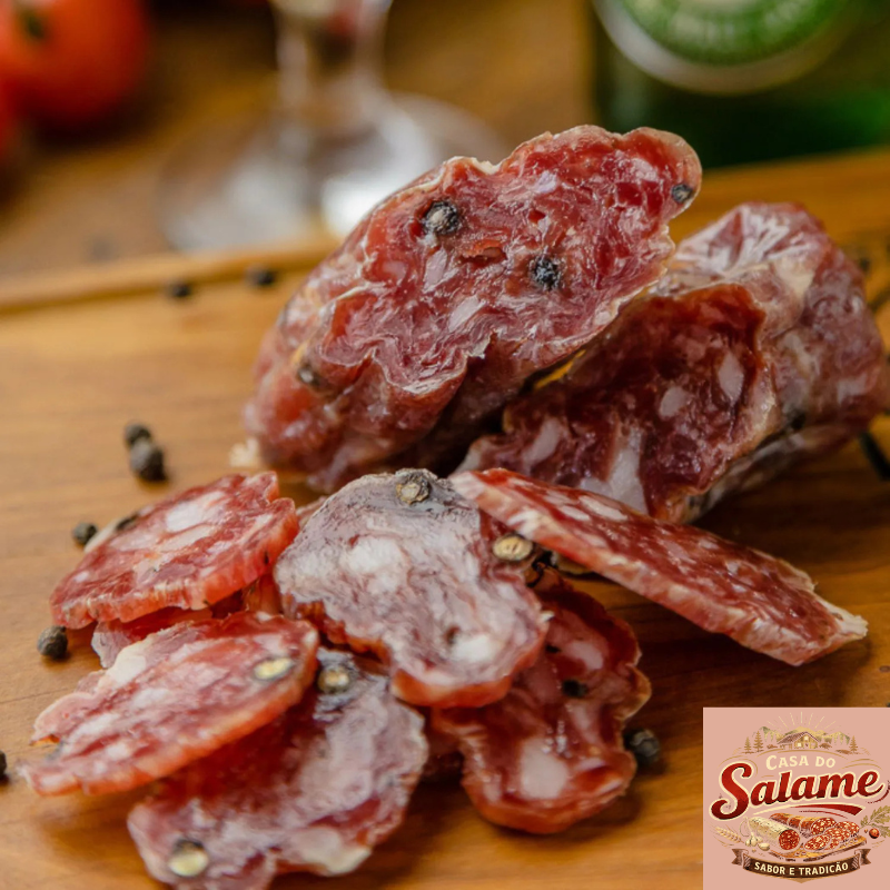 SALAME COM PIMENTA DO REINO