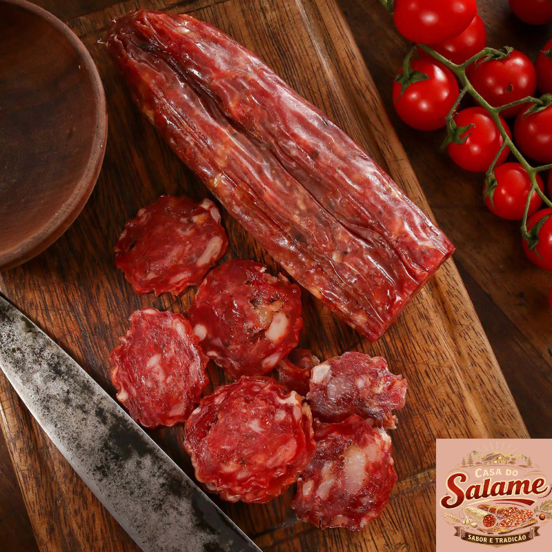 SALAME COM PIMENTA CALABRESA